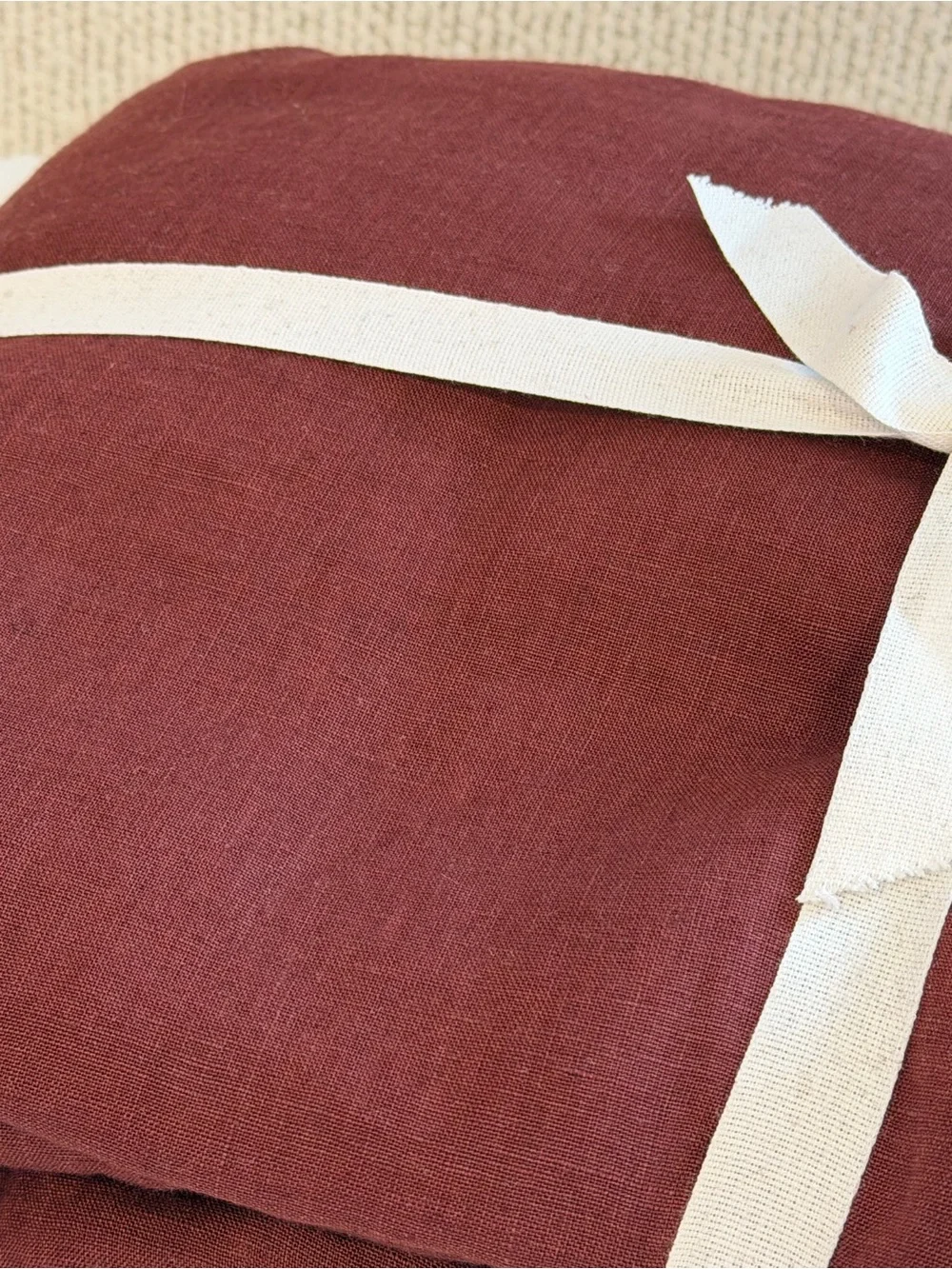 Quince European Linen Duvet Cover Set Full/Queen Burgundy